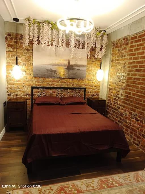 Taksim Meydana Komsu Cihangir De Genis 1+1
